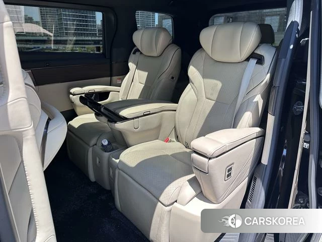 Toyota Wilfa id 4260802 из Китая 12