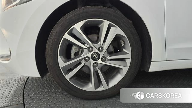 Hyundai Avante AD id 4605454 из Кореи 24