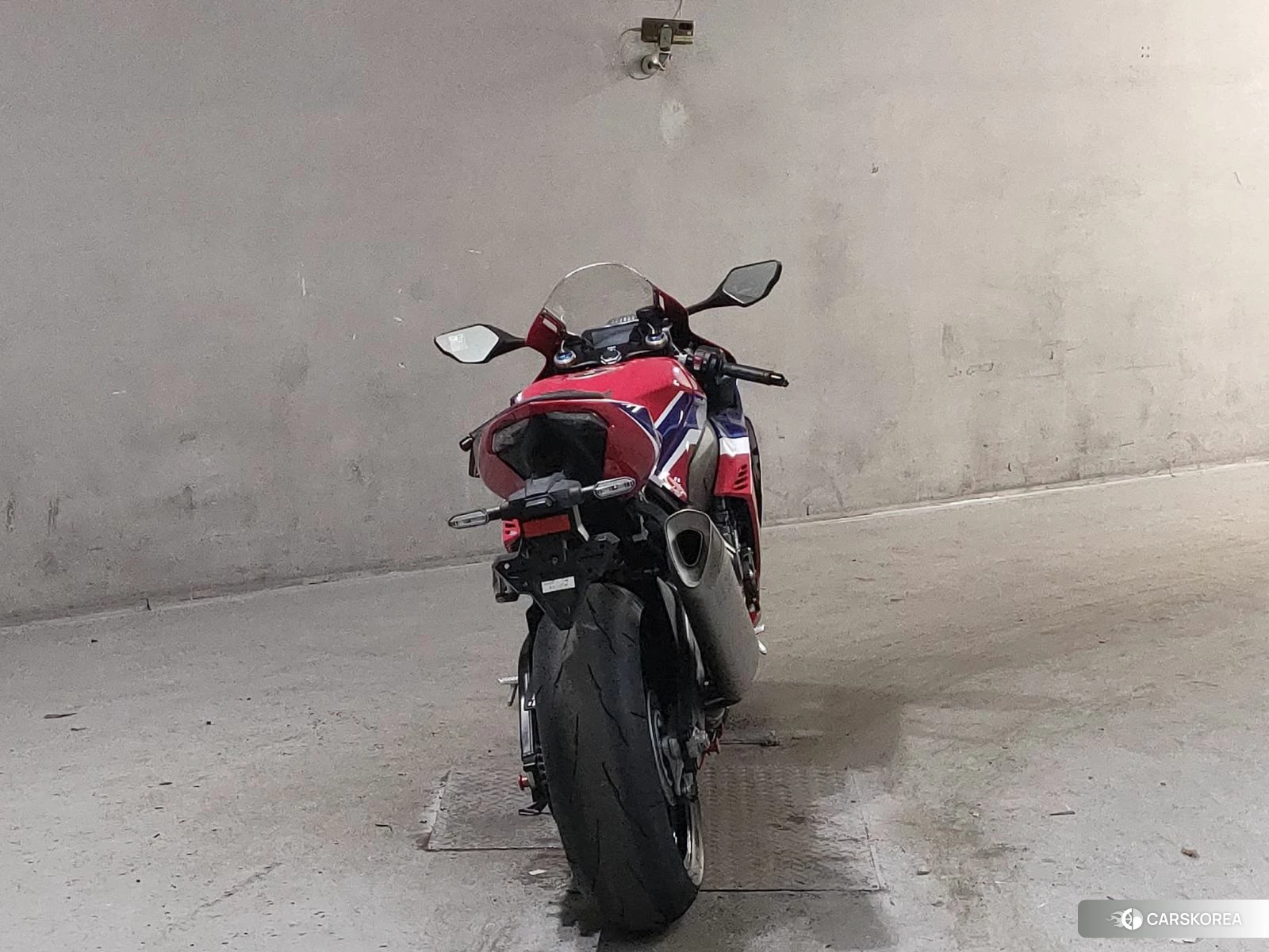 Проданный Honda CBR1000RR-R FIREBLADE SP 2020 из Японии, фото 2