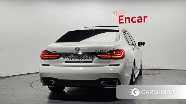BMW 7 Series (G11) id 4285746 из Кореи 26