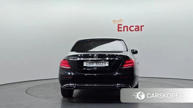 Mercedes-Benz E-Class W213 id 3795725 из Кореи 14