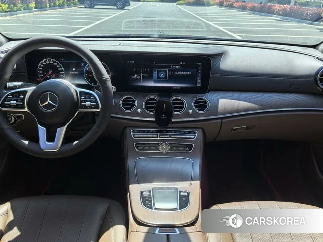 Mercedes-Benz E-class id 4221748 из Китая 13