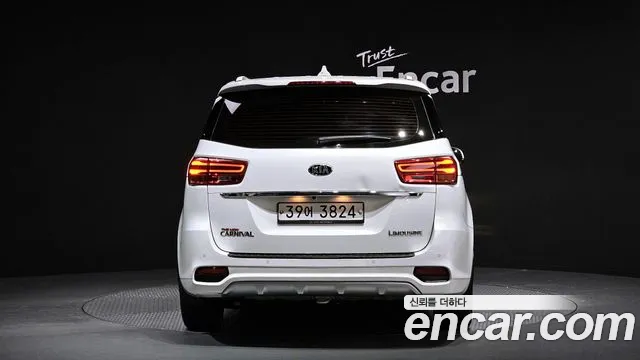 Kia The New Carnival id 2385103 из Кореи 14