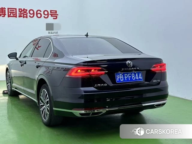 Volkswagen Huiang id 4240583 из Китая 7