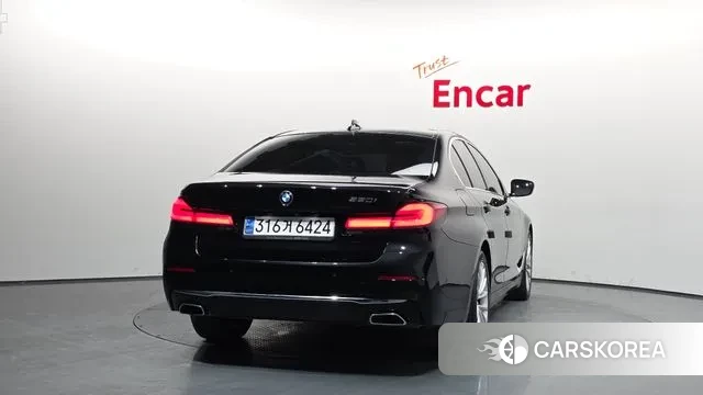 BMW 5 Series (G30) id 3630230 из Кореи 14