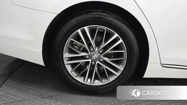 Hyundai Grandeur IG id 4397821 из Кореи 26