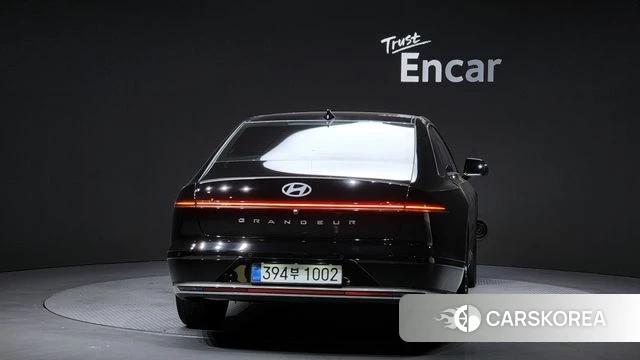 Hyundai Grandeur (GN7) id 3806035 из Кореи 14