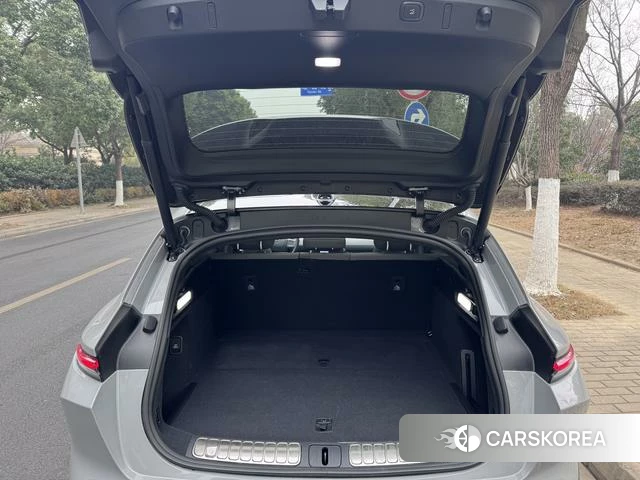 Weilai ET5T id 3908210 из Китая 9