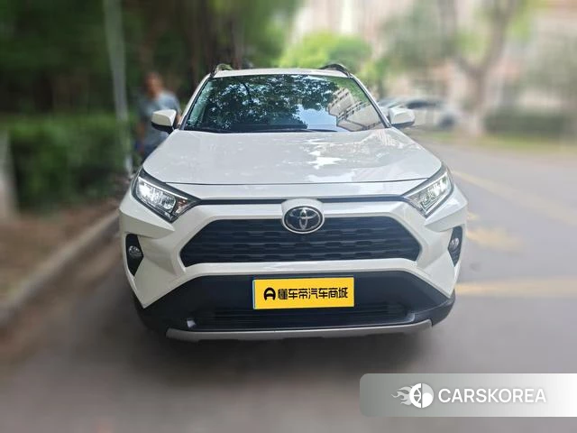 Toyota RAV4 Rongfang 2021 Белый из Китая, фото 4