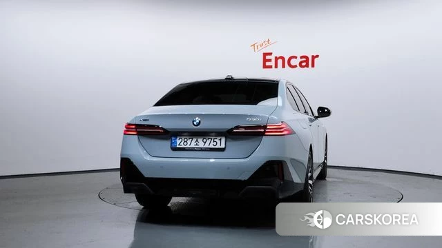 BMW 5 Series (G60) id 4571314 из Кореи 14