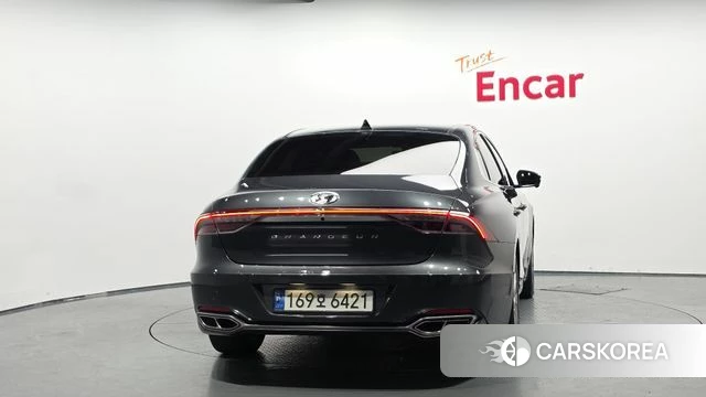 Hyundai The New Grandeur IG Hybrid id 4376281 из Кореи 14
