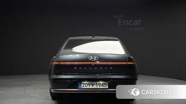 Hyundai Grandeur (GN7) id 3586258 из Кореи 14