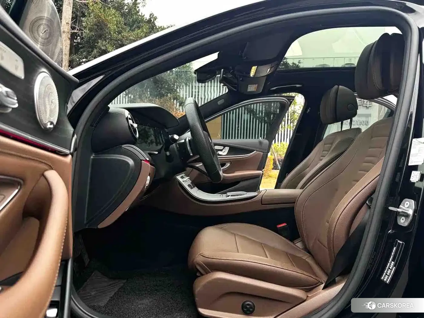 Mercedes-Benz E-Class 2023 Черный из Китая, фото 4