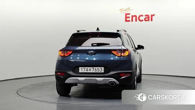 Kia Stonic id 3966044 из Кореи 14