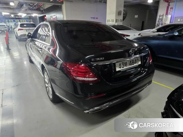 Mercedes-Benz E-Class W213 2019 Черный из Кореи, фото 4
