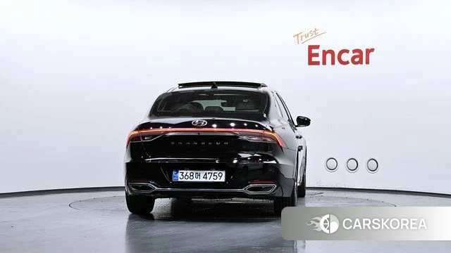Hyundai The New Grandeur IG id 4396716 из Кореи 32