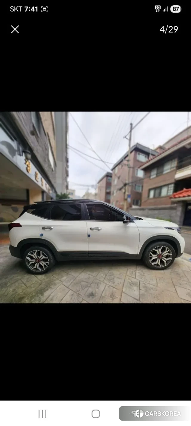 Kia Seltos id 3417676 из Кореи 14