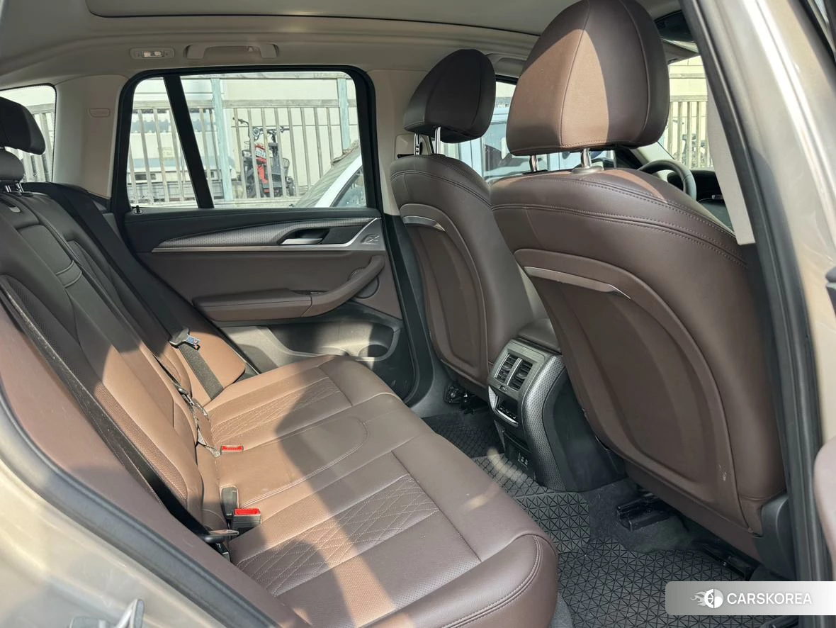 BMW iX3 id 4514725 из Китая 10