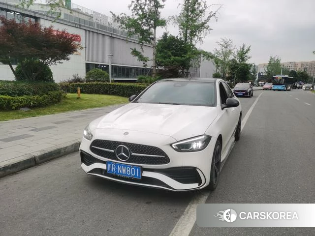 Mercedes-Benz Class C 2022 Белый из Китая, фото 4
