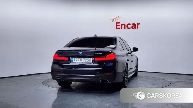 BMW 5 Series (G30) id 3620913 из Кореи 14