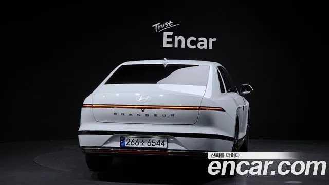 Hyundai Grandeur (GN7) id 2696163 из Кореи 14