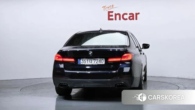 BMW 5 Series (G30) id 4528352 из Кореи 27