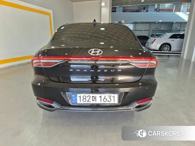 Hyundai The New Grandeur IG id 4334107 из Кореи 8