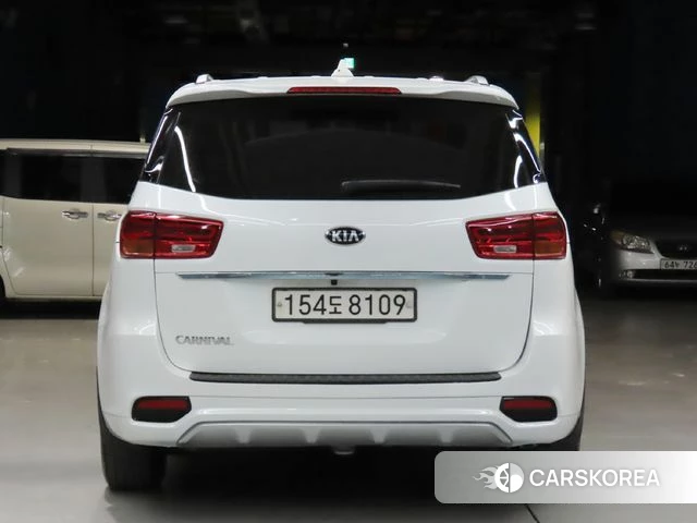 Kia The New Carnival id 4188313 из Кореи 13
