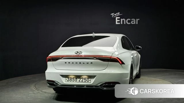 Hyundai The New Grandeur IG id 4293063 из Кореи 14
