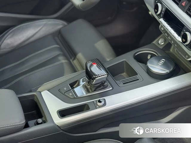 Audi A4L 2022 Белый из Китая, фото 5