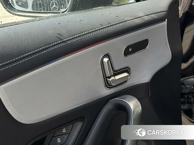 Mercedes-Benz Class A AMG id 4255932 из Китая 9