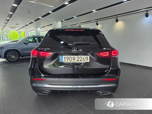Mercedes-Benz GLA - Class H247 id 4640956 из Кореи 14