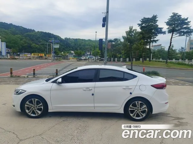 Hyundai Avante AD id 2692720 из Кореи 14