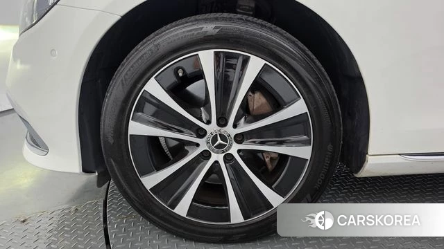 Mercedes-Benz E-Class W213 id 4784478 из Кореи 28