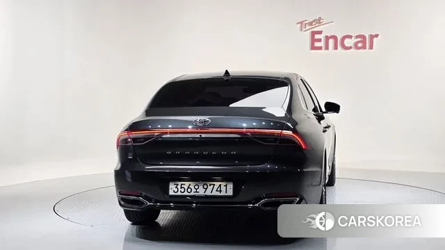 Hyundai The New Grandeur IG id 3059009 из Кореи 14