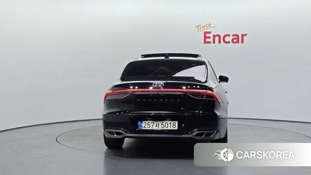 Hyundai The New Grandeur IG id 4445365 из Кореи 34