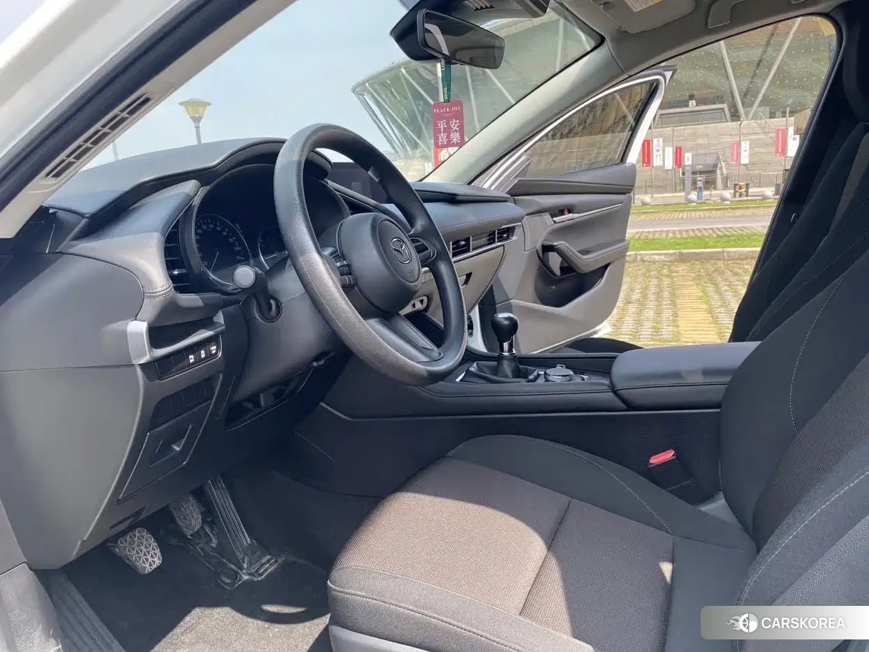 Mazda 3 id 4655148 из Китая 7