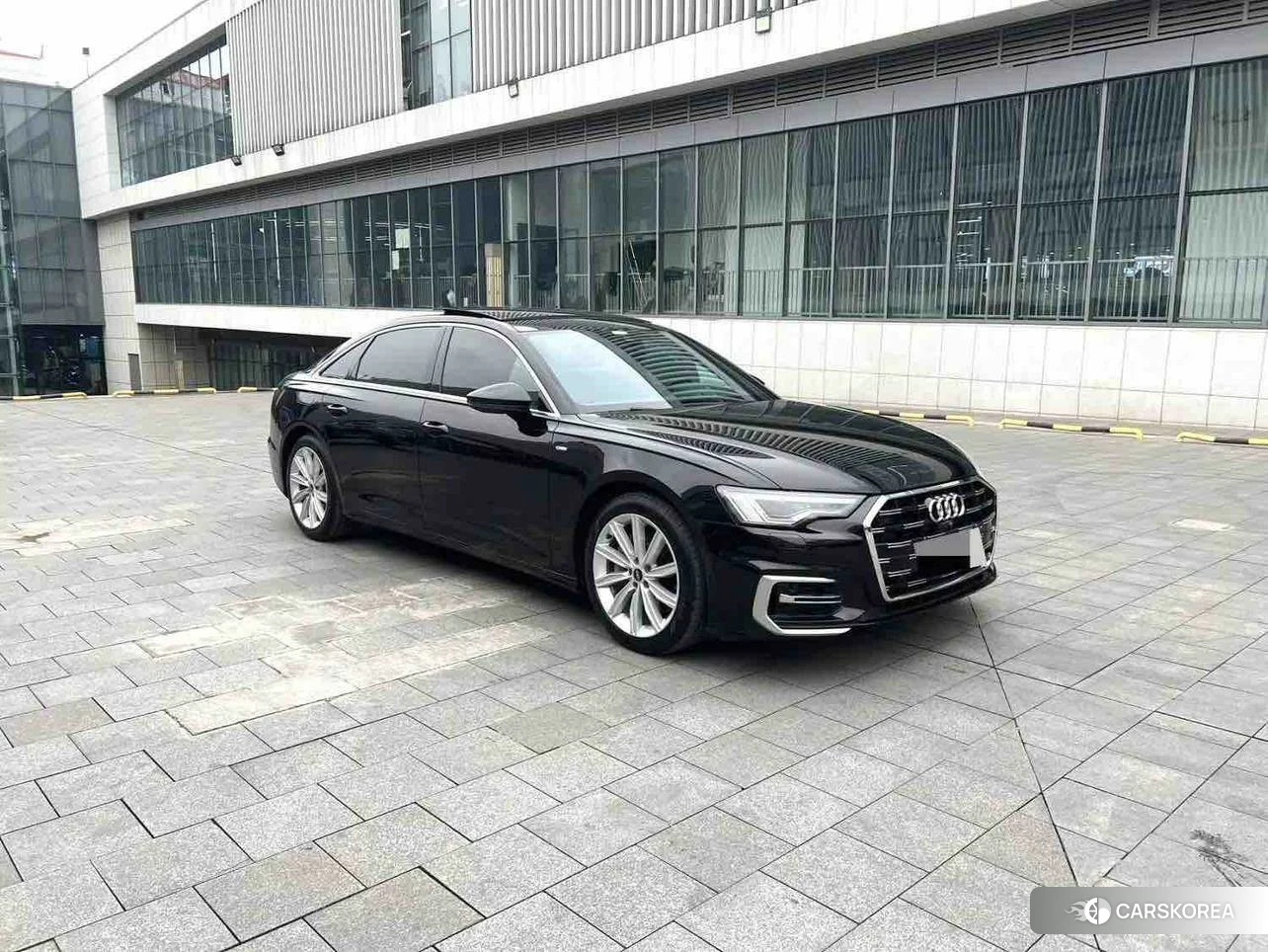 Audi A6L 2023 Черный из Китая, фото 4