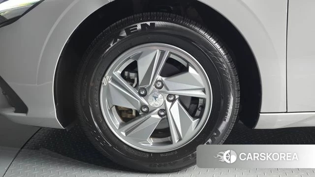Hyundai The New Avante (CN7) id 4905129 из Кореи 24