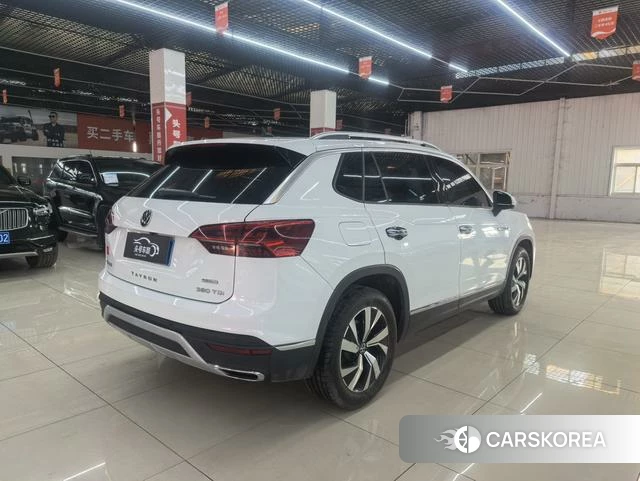 Volkswagen Tanyue 2022 Белый из Китая, фото 4