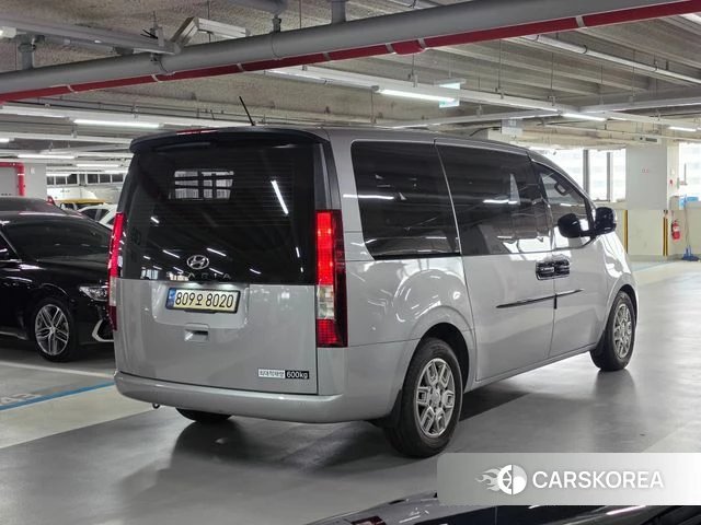 Hyundai Staria id 3964050 из Кореи 14