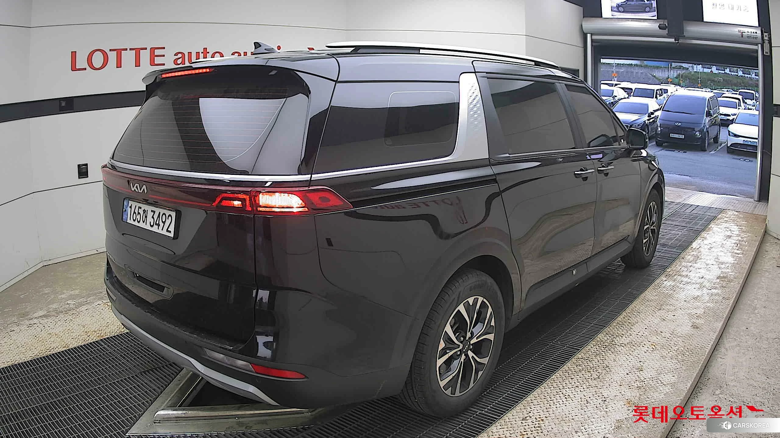 Kia Carnival id 4296894 из Кореи 31