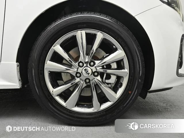 Kia The New Carnival id 3937126 из Кореи 13