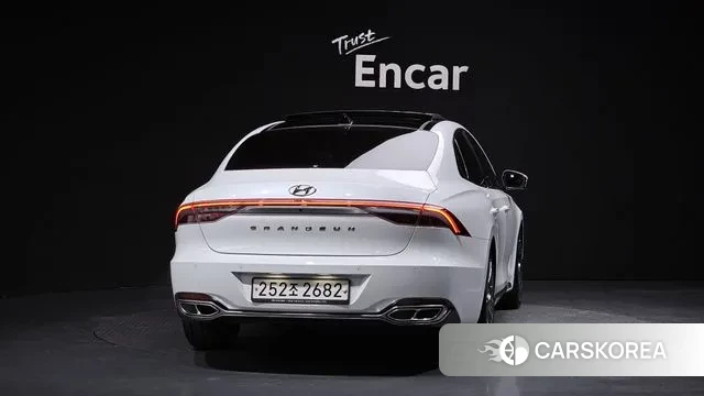 Hyundai The New Grandeur IG id 3449217 из Кореи 14