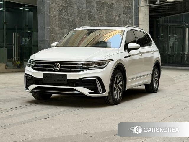 Volkswagen Tiguan L PHEV id 4259708 из Китая 9