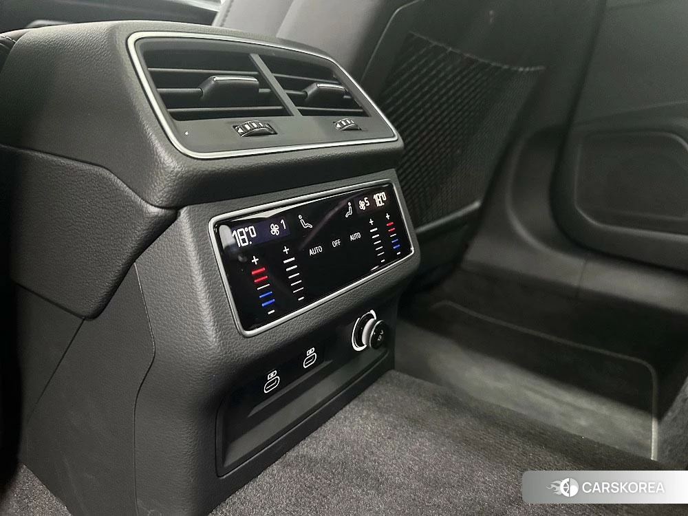 Audi A6L id 4454244 из Китая 8