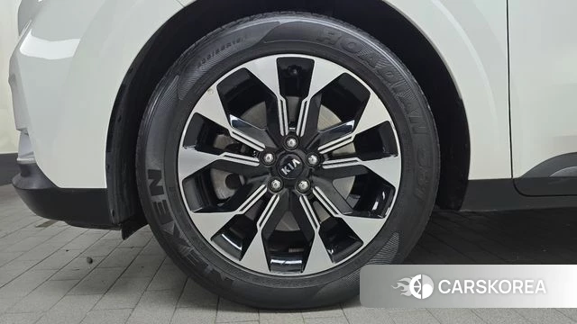 Kia Carnival 4th generation id 4556581 из Кореи 24