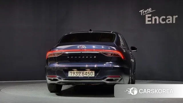 Hyundai The New Grandeur IG id 3043787 из Кореи 14