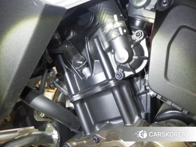 Engine photo