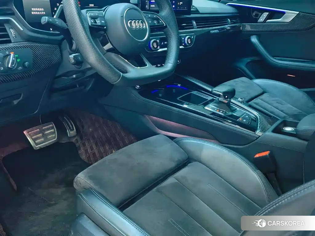 Audi A4L id 4583750 из Китая 12